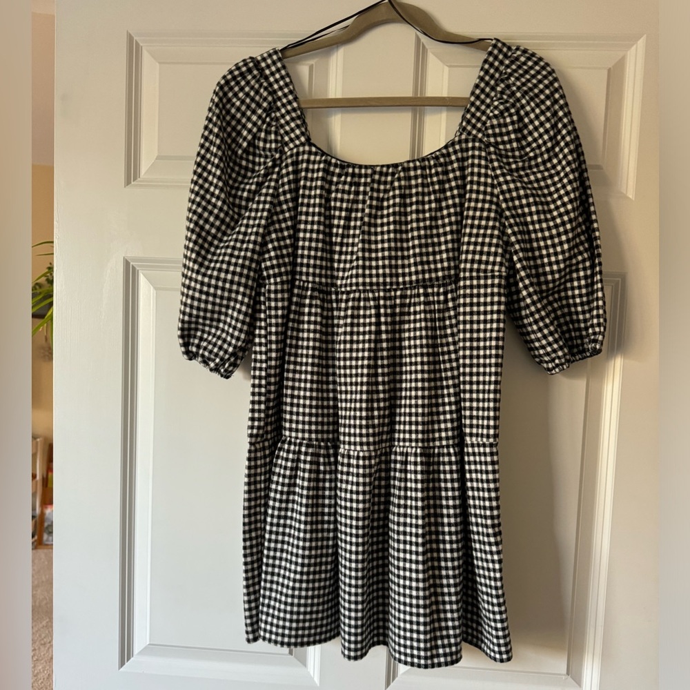 Harper Monochrome Patterned Apparel